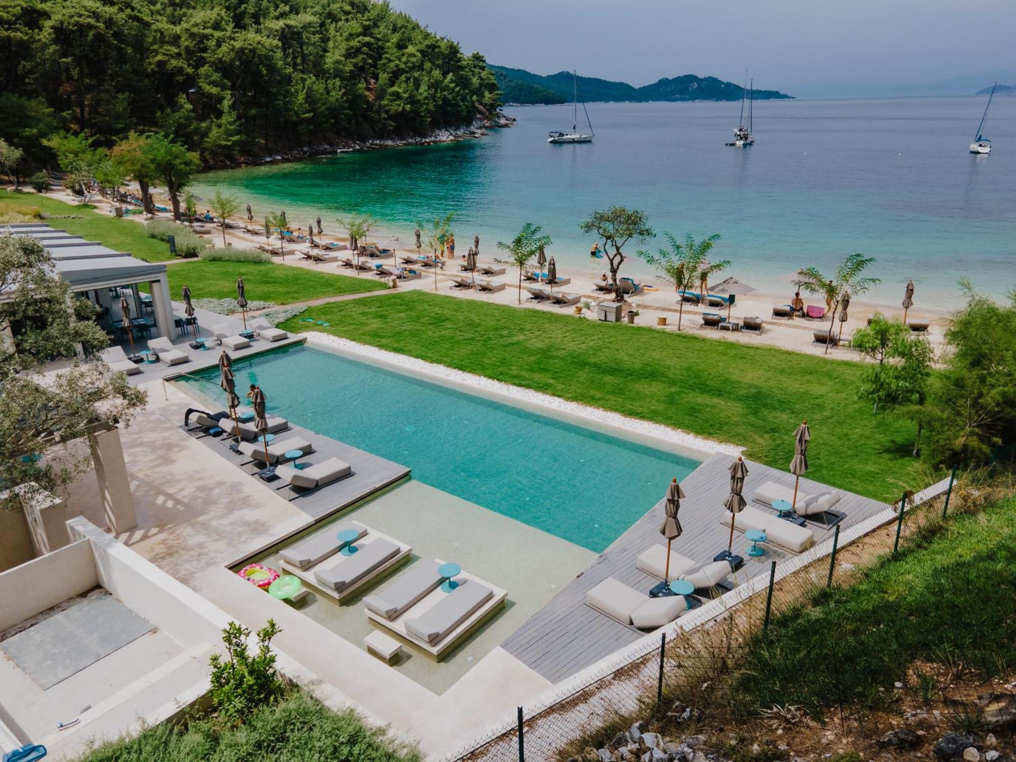 Vathi Cove Luxury Resort & Spa Chrysi Ammoudia Bagian luar foto